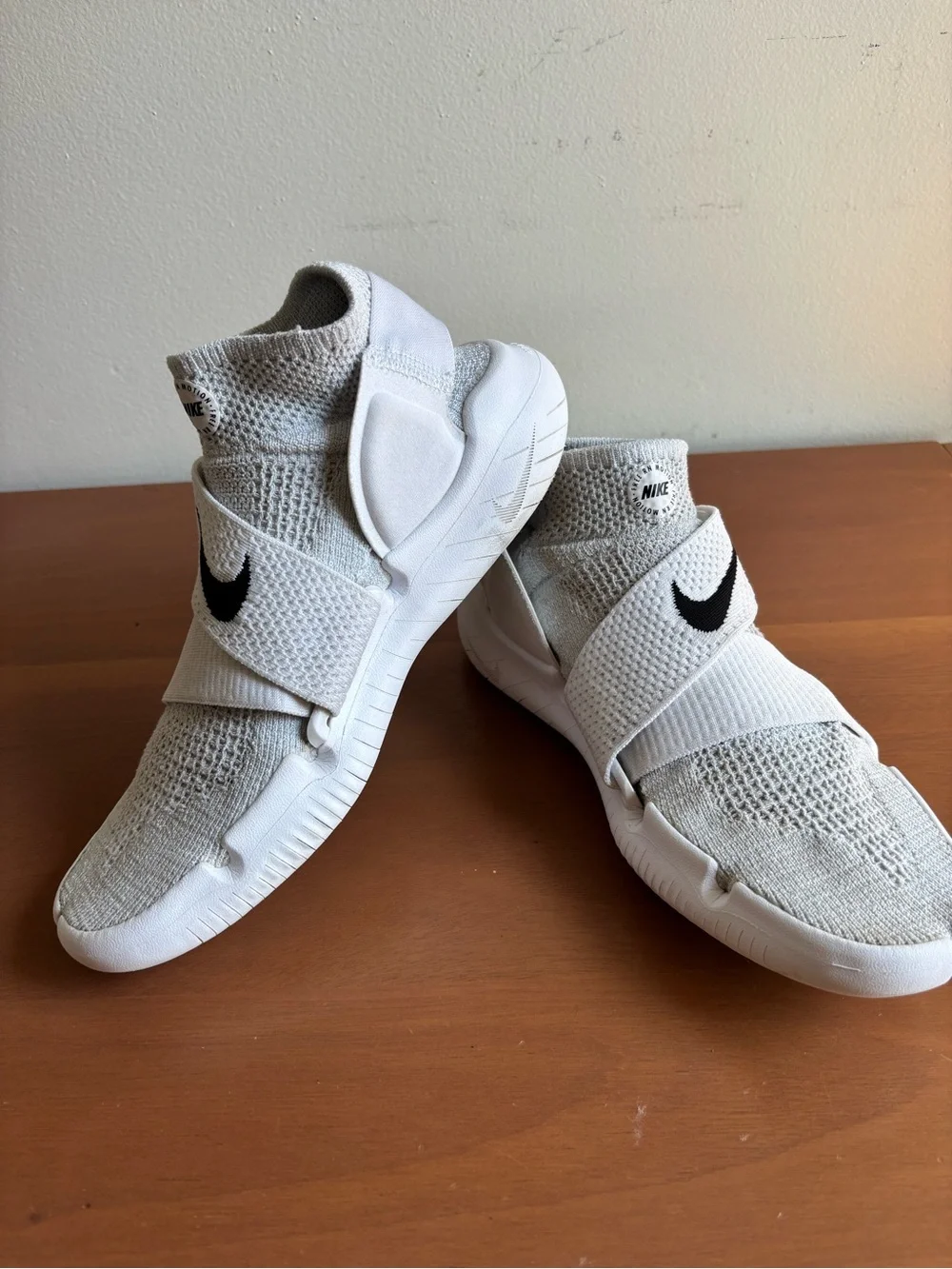 Nike Free RN Motion Flyknit size 7